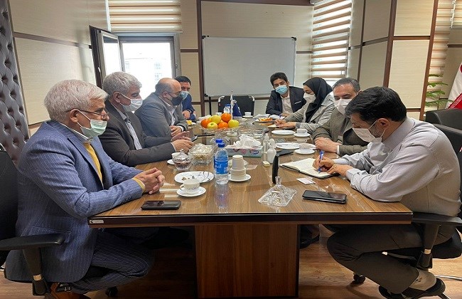 فرآیند صدور مجوزها از سوی سازمان دامپزشکی را تسهیل می کنیم